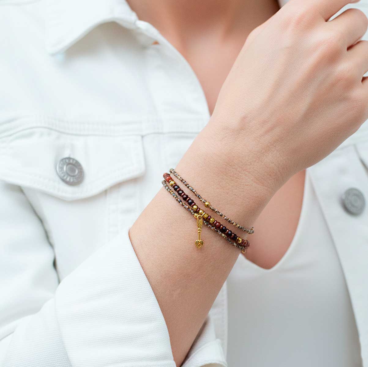 Elva bracelet perles naturelles et japonaises flèche en or 3 tours