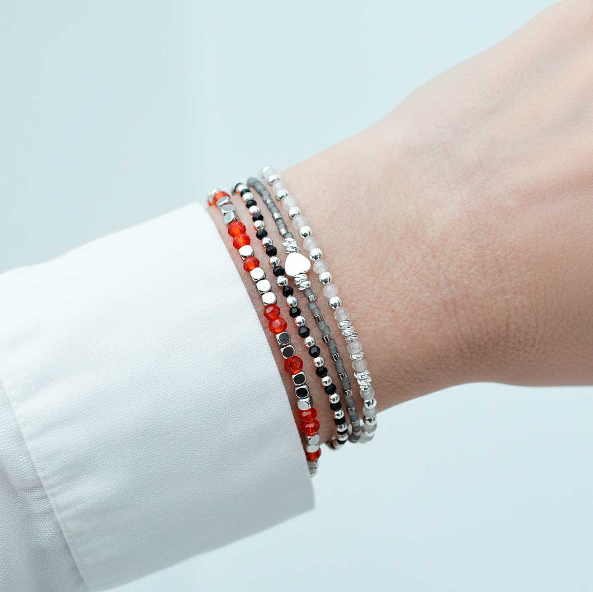 Faye bracelets en argents accumulรฉs